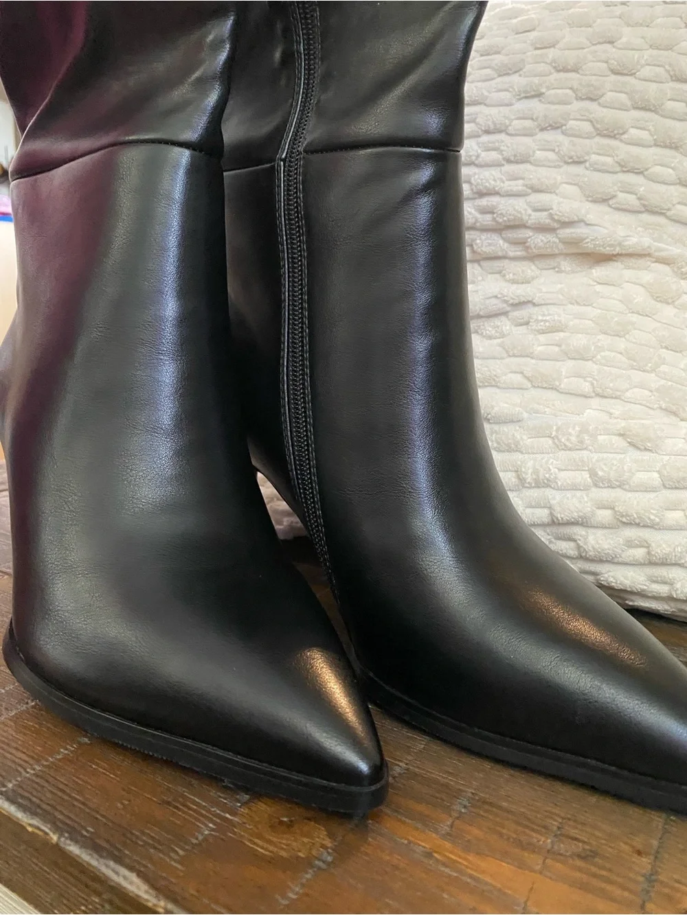 N/A sophisticated black